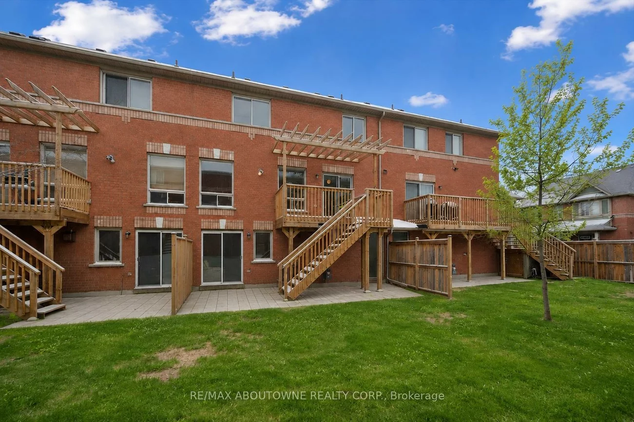 5031, East Mill, East Credit, Mississauga