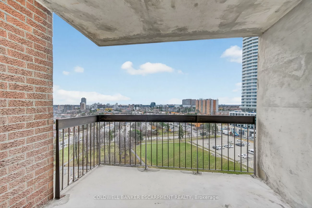 50, Mississauga Valley, Mississauga Valleys, Mississauga