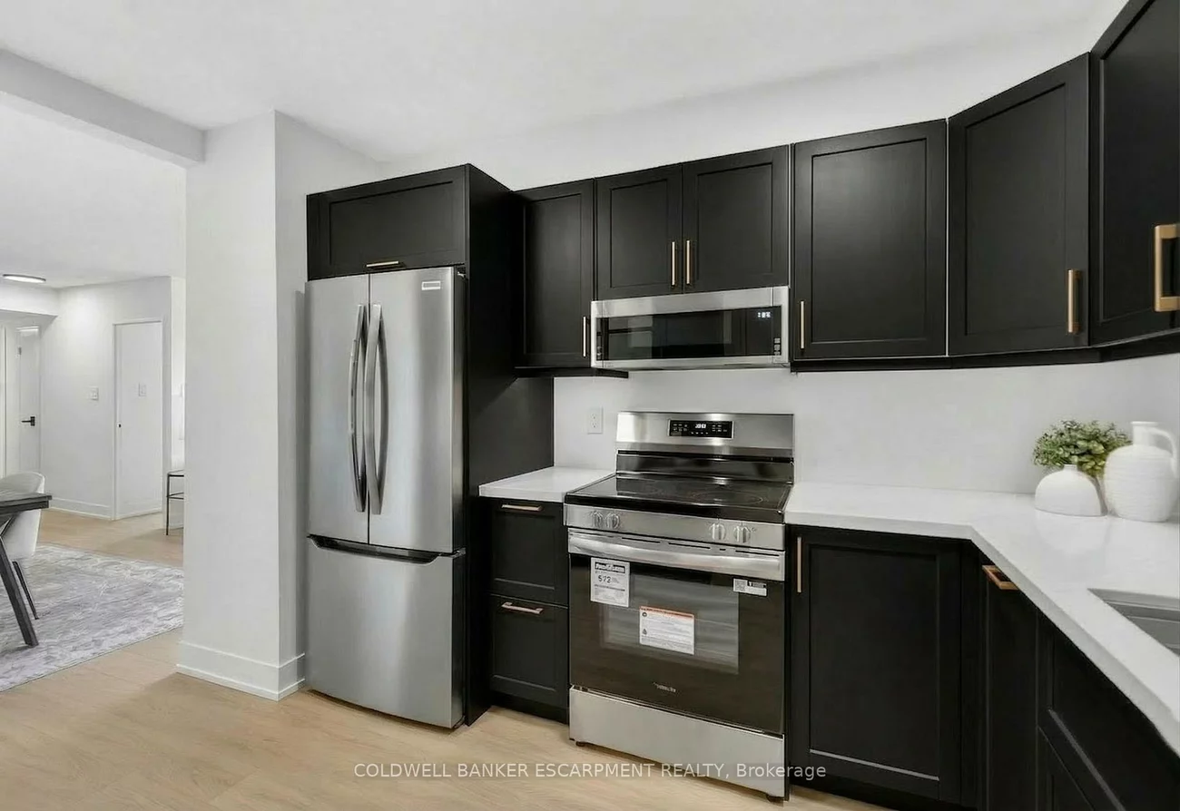 50, Mississauga Valley, Mississauga Valleys, Mississauga