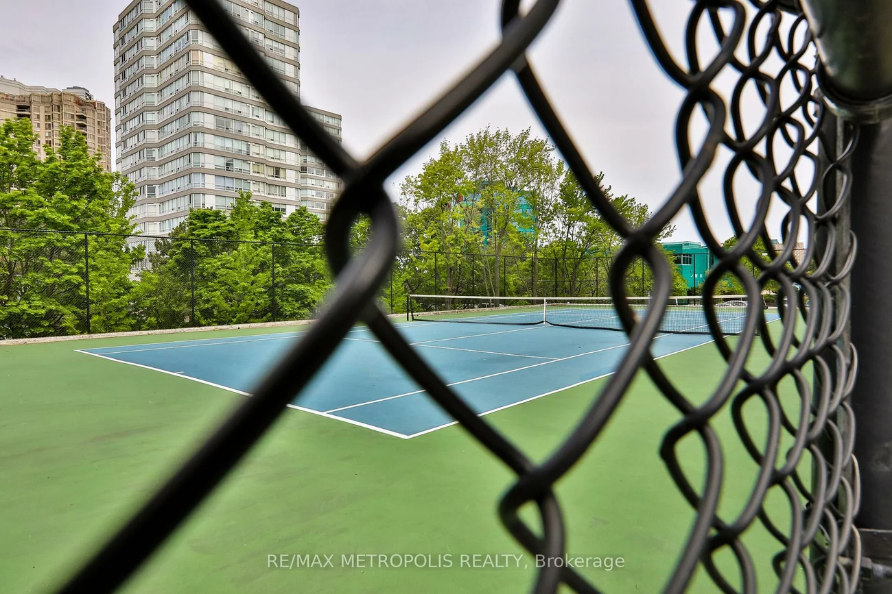 4470, Tucana, Hurontario, Mississauga