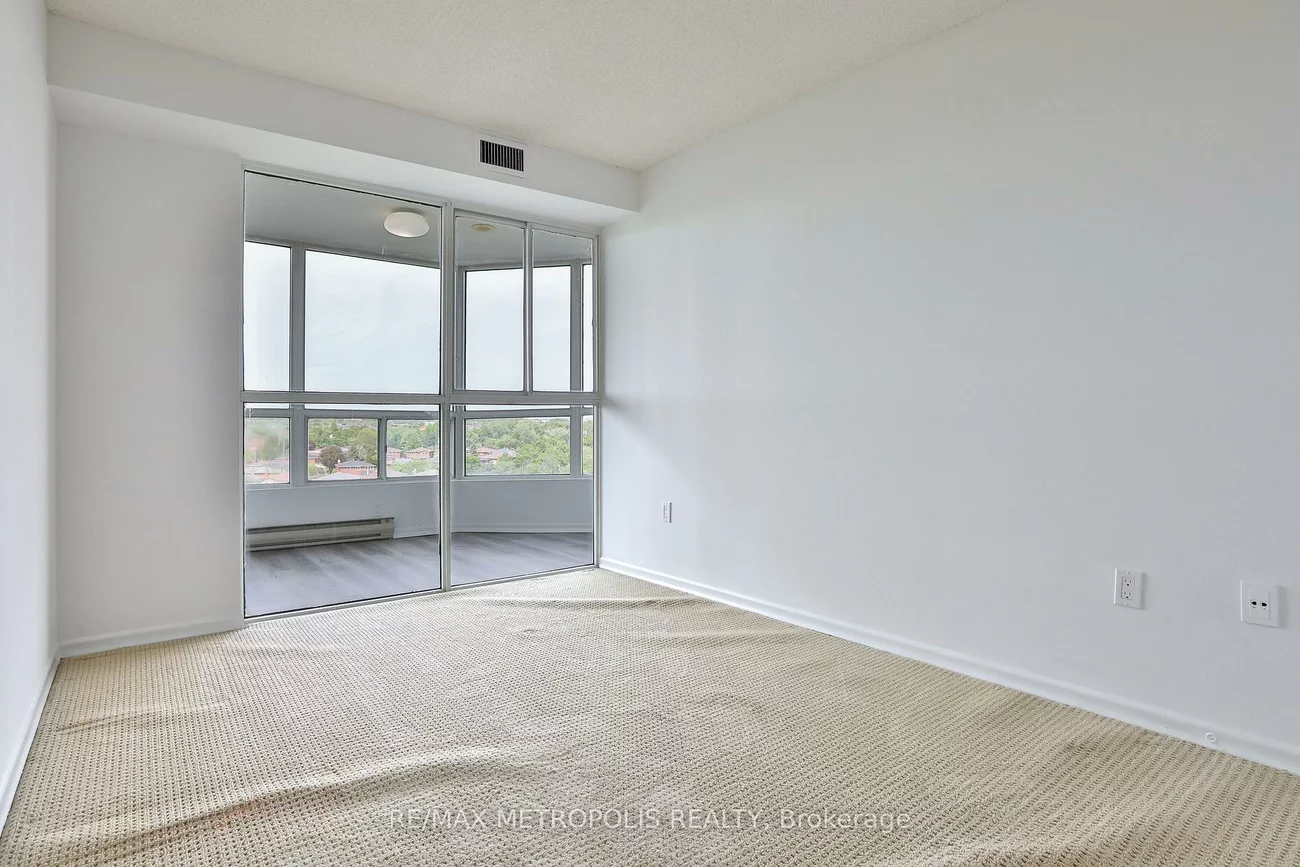 4470, Tucana, Hurontario, Mississauga
