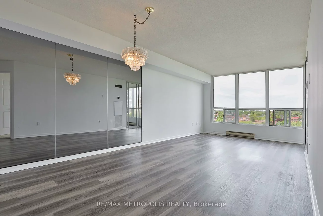 4470, Tucana, Hurontario, Mississauga