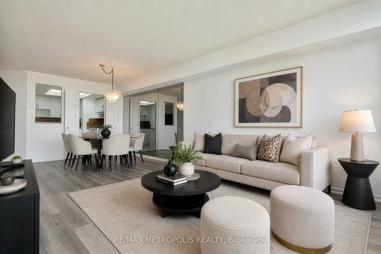 4470, Tucana, Hurontario, Mississauga