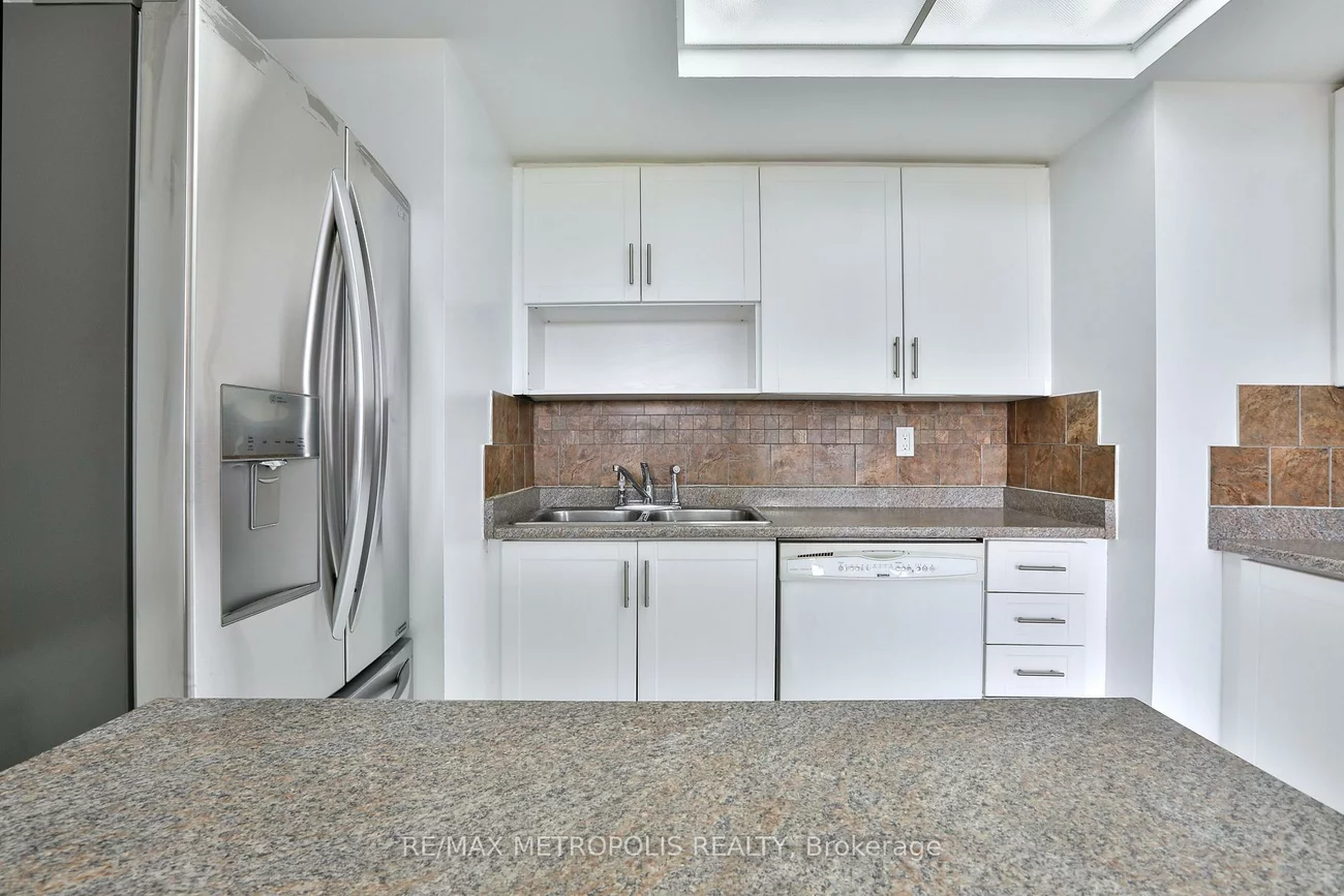 4470, Tucana, Hurontario, Mississauga