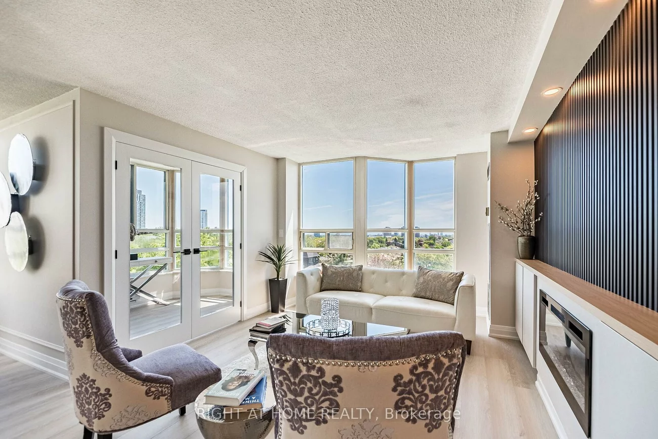 250, Webb, City Centre, Mississauga