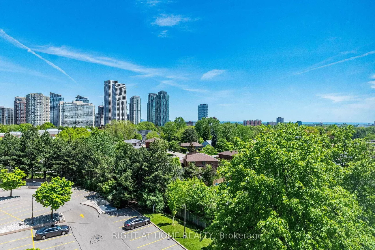 250, Webb, City Centre, Mississauga