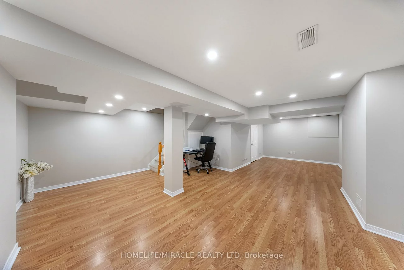 5230, Glen Erin, Central Erin Mills, Mississauga