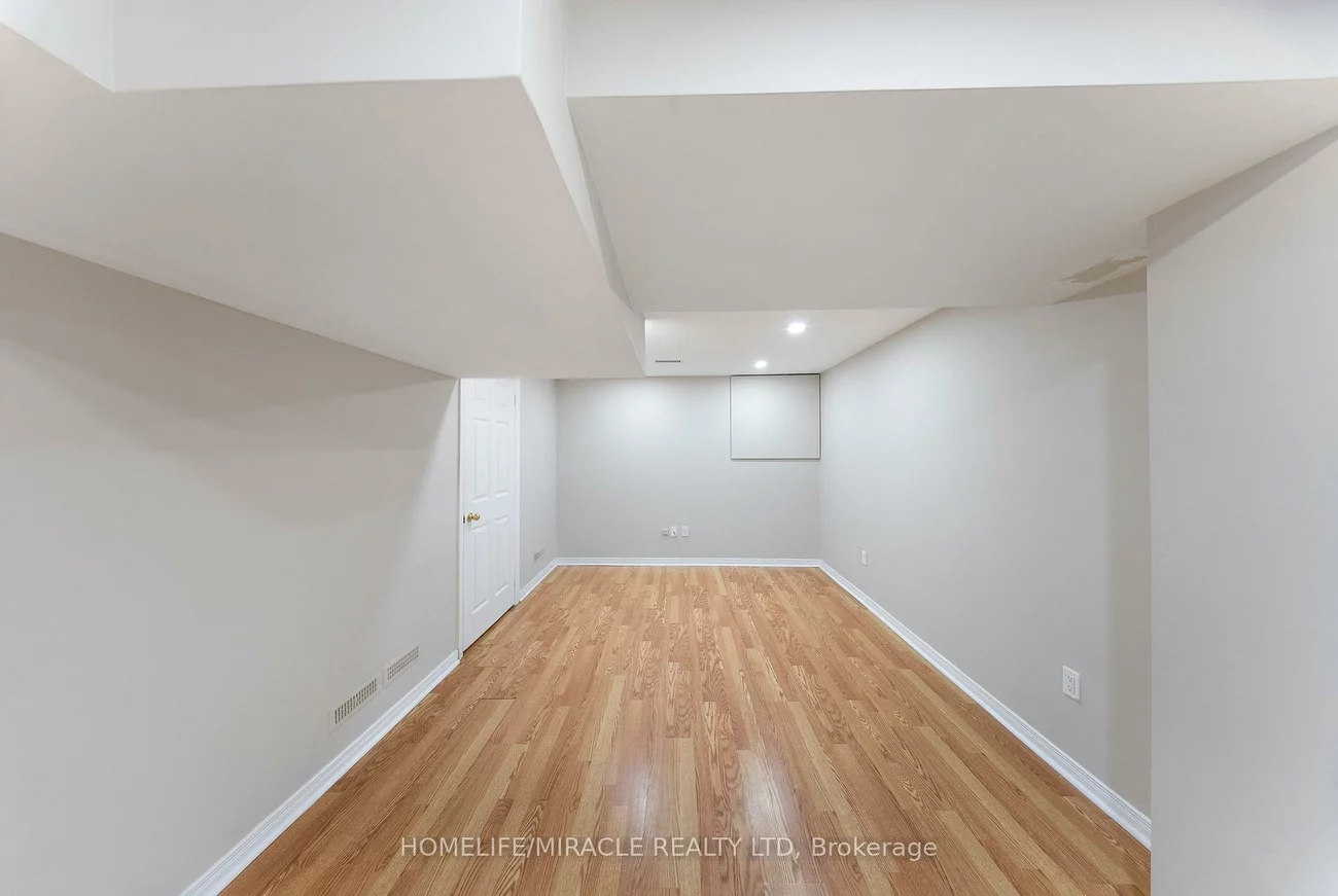 5230, Glen Erin, Central Erin Mills, Mississauga