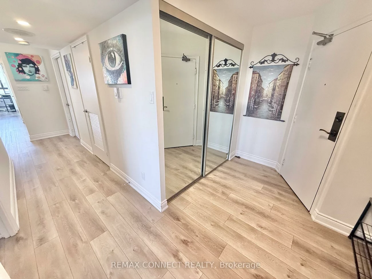 1300, Bloor, Applewood, Mississauga