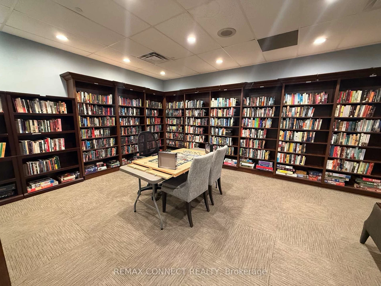 1300, Bloor, Applewood, Mississauga