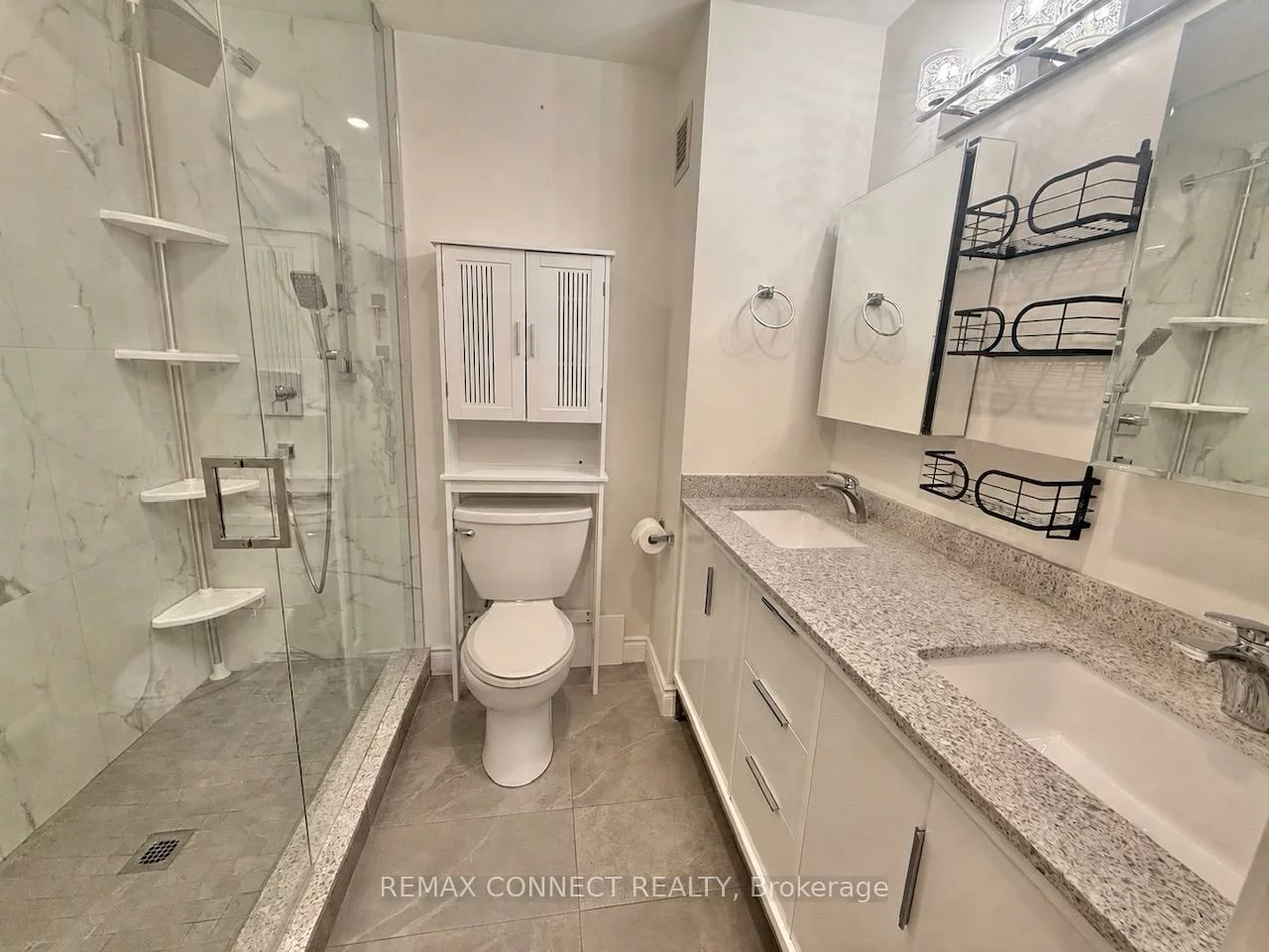 1300, Bloor, Applewood, Mississauga