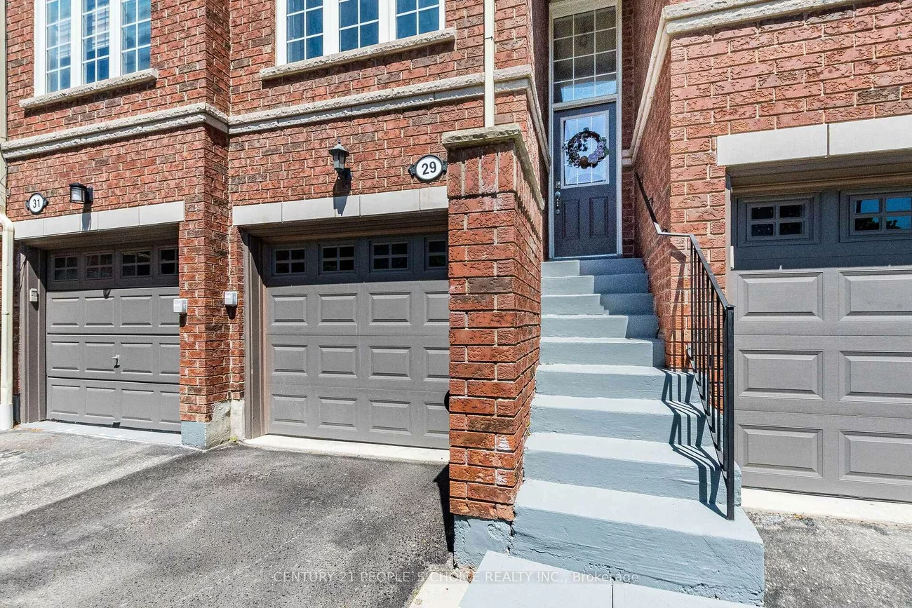 435, Hensall, Cooksville, Mississauga