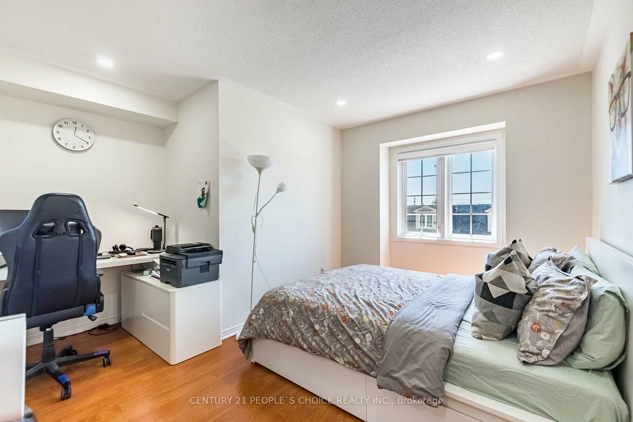 435, Hensall, Cooksville, Mississauga