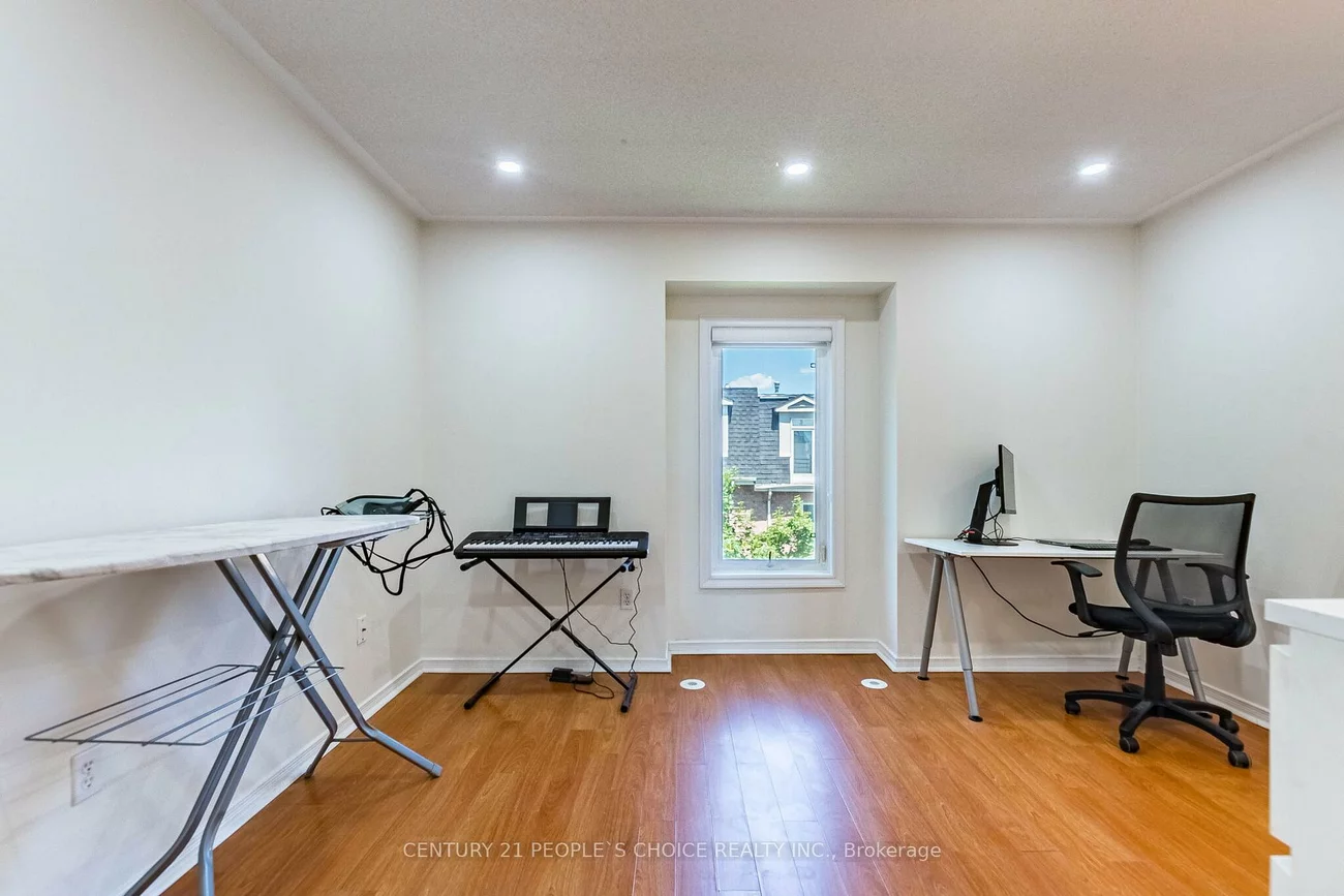 435, Hensall, Cooksville, Mississauga
