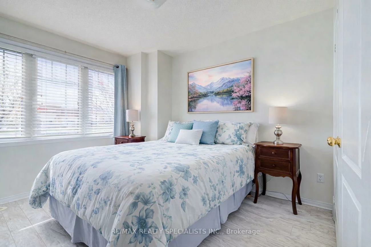 3975, Eglinton, Churchill Meadows, Mississauga