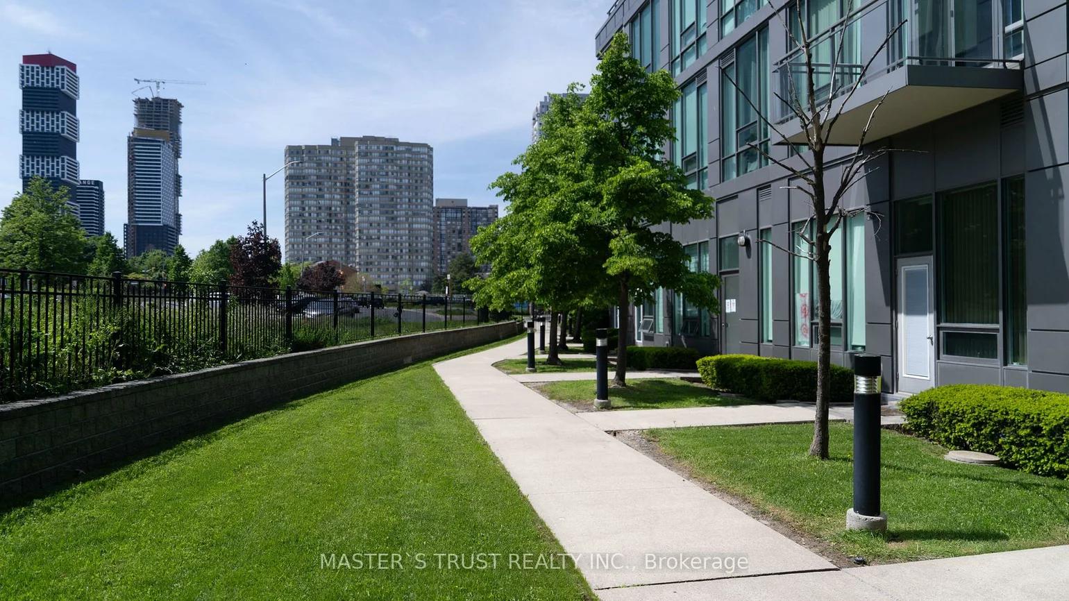 3525, Kariya, City Centre, Mississauga