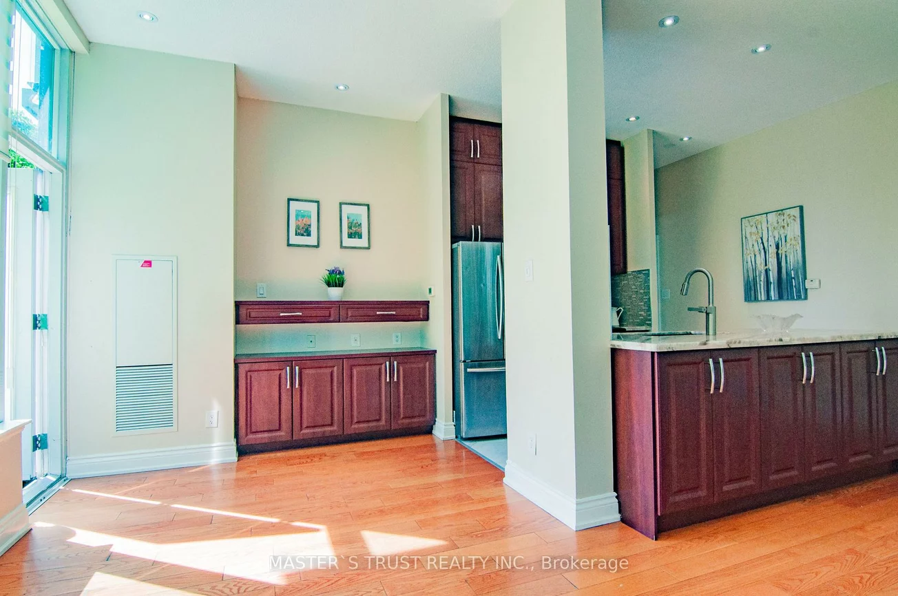 3525, Kariya, City Centre, Mississauga