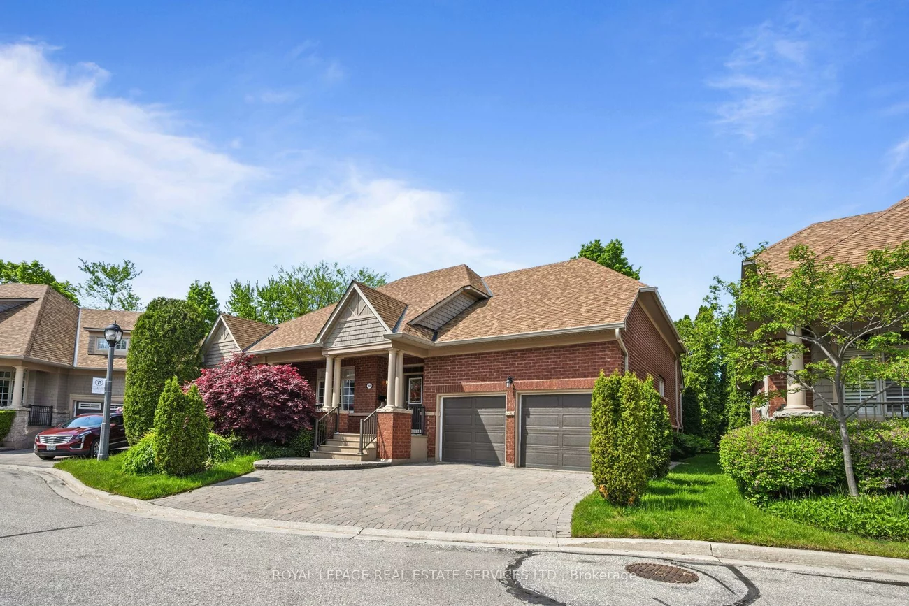 2130, Dickson, Cooksville, Mississauga