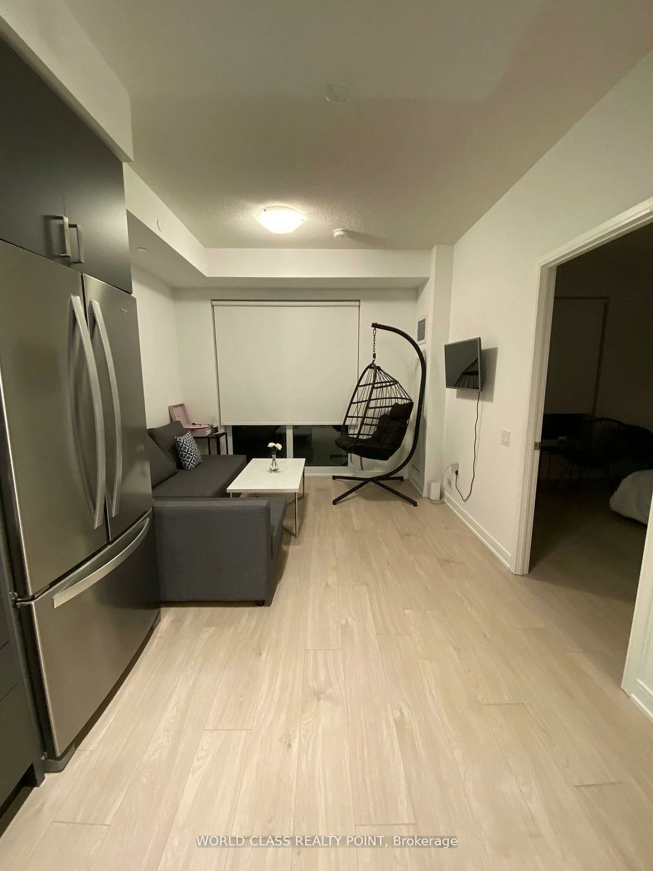 8, Nahani, Hurontario, Mississauga