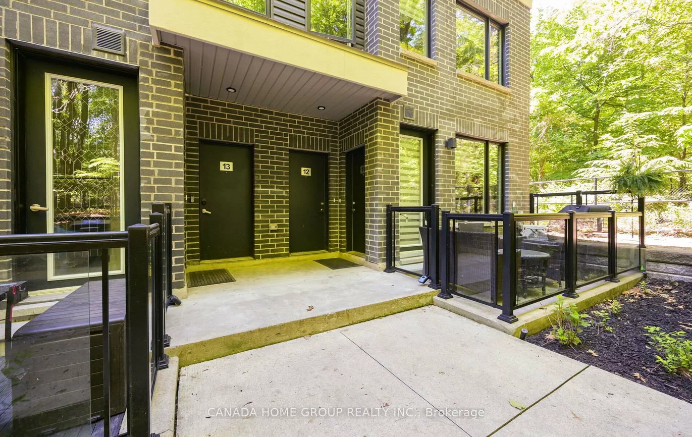 3492, Widdicombe, Erin Mills, Mississauga
