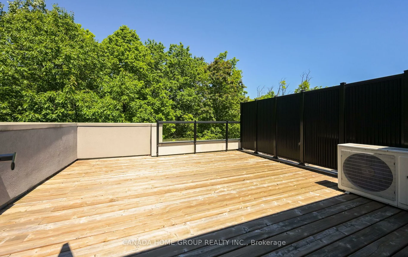 3492, Widdicombe, Erin Mills, Mississauga