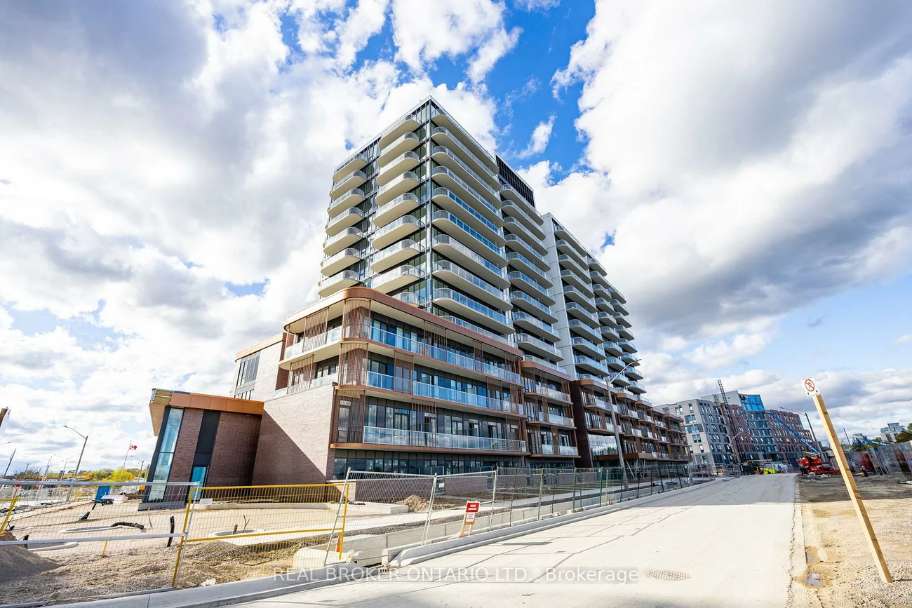 220, Missinnihe, Port Credit, Mississauga