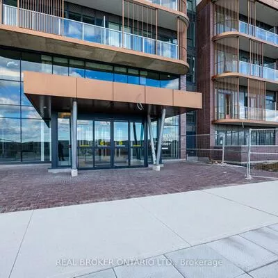 220, Missinnihe, Port Credit, Mississauga