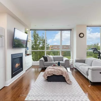90, Little Creek, Hurontario, Mississauga