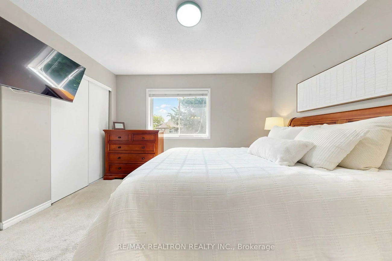 4600, Kimbermount, Central Erin Mills, Mississauga