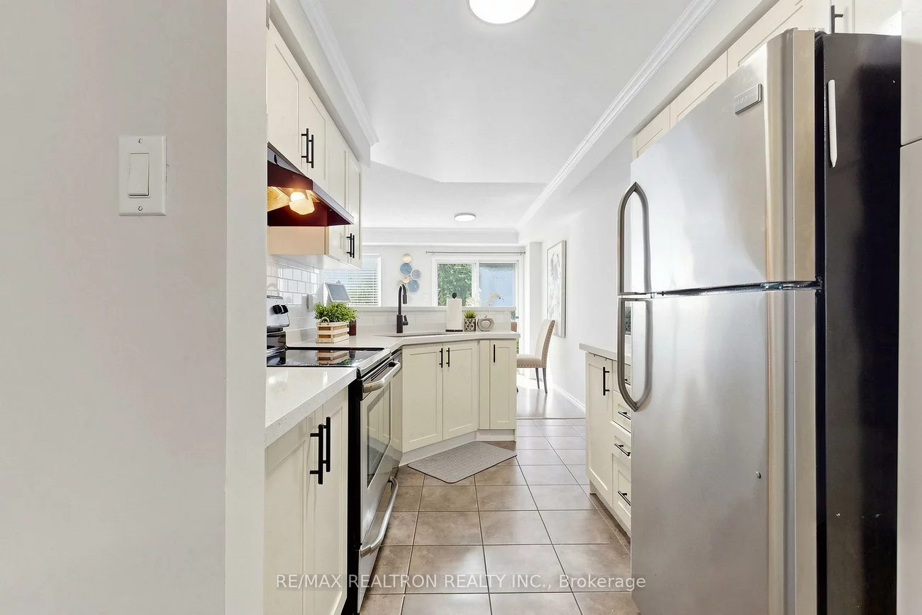 4600, Kimbermount, Central Erin Mills, Mississauga