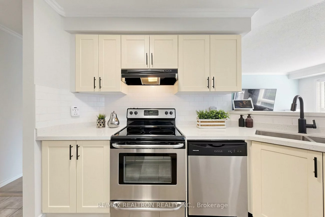 4600, Kimbermount, Central Erin Mills, Mississauga