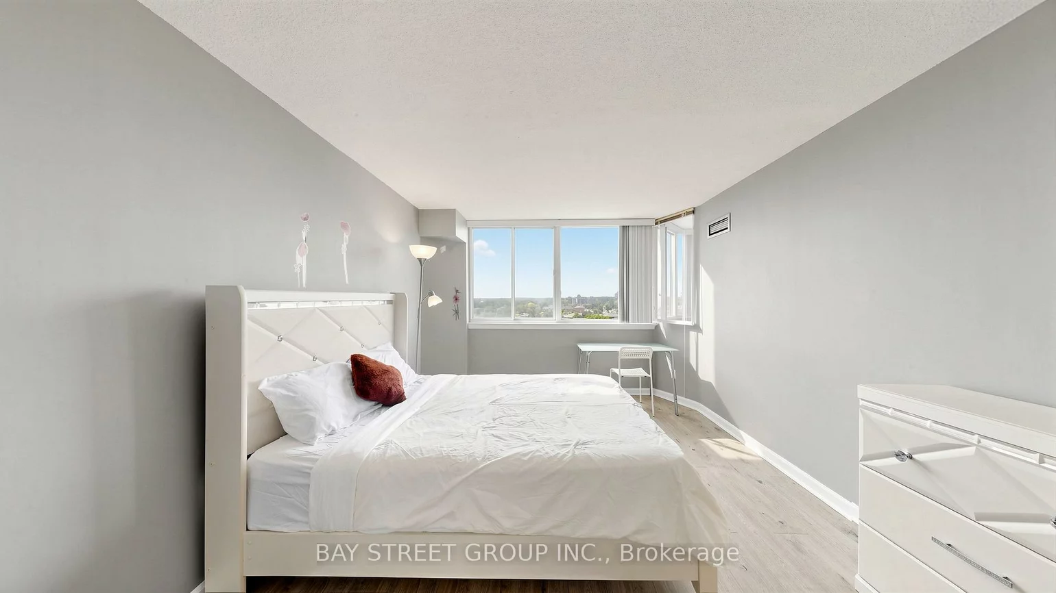 1001, Cedarglen, Erindale, Mississauga