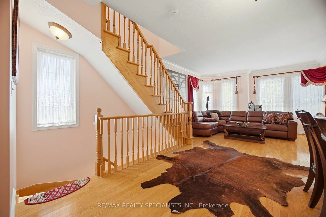 3071, Treadwells, Applewood, Mississauga