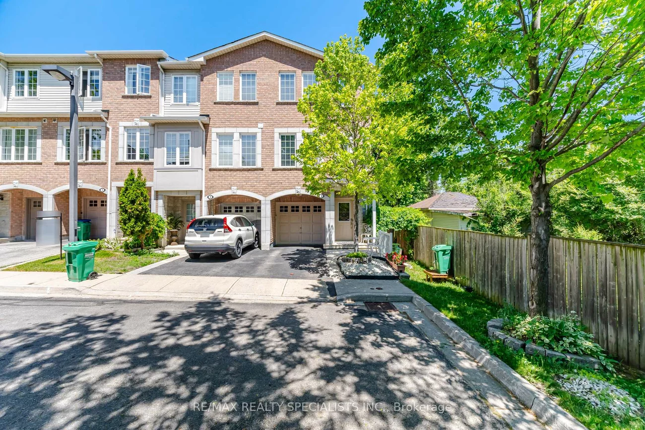 3071, Treadwells, Applewood, Mississauga