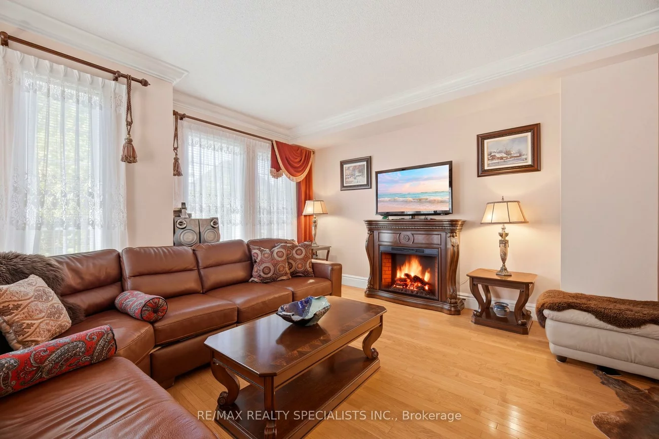 3071, Treadwells, Applewood, Mississauga