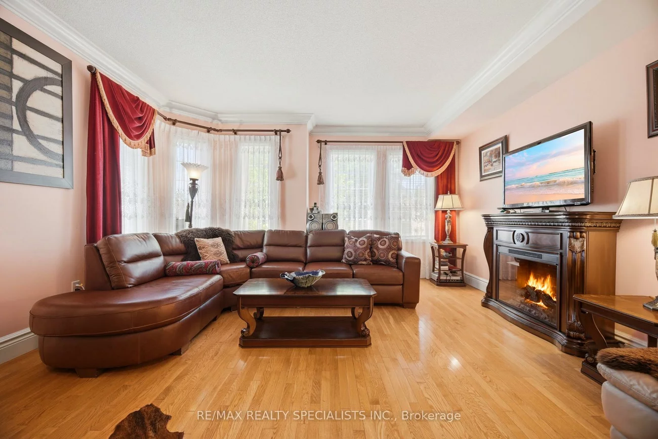 3071, Treadwells, Applewood, Mississauga