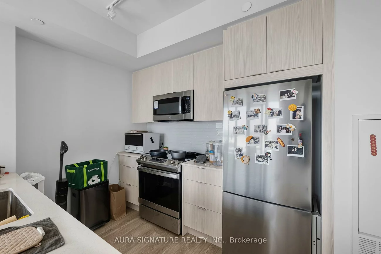 430, Square One, Creditview, Mississauga