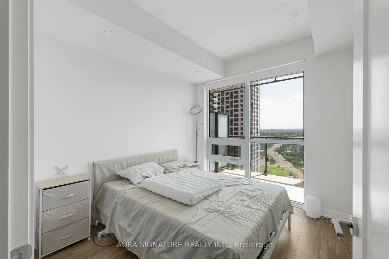 430, Square One, Creditview, Mississauga
