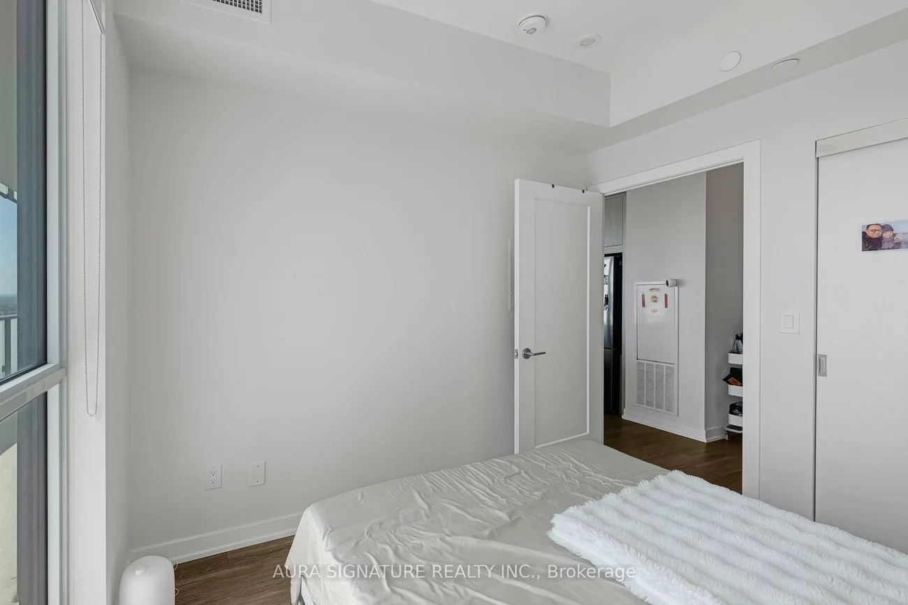 430, Square One, Creditview, Mississauga