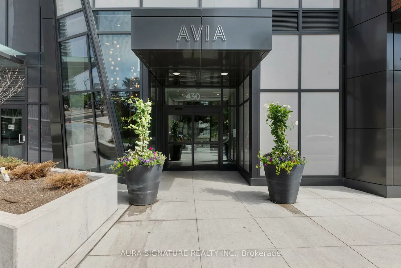 430, Square One, Creditview, Mississauga