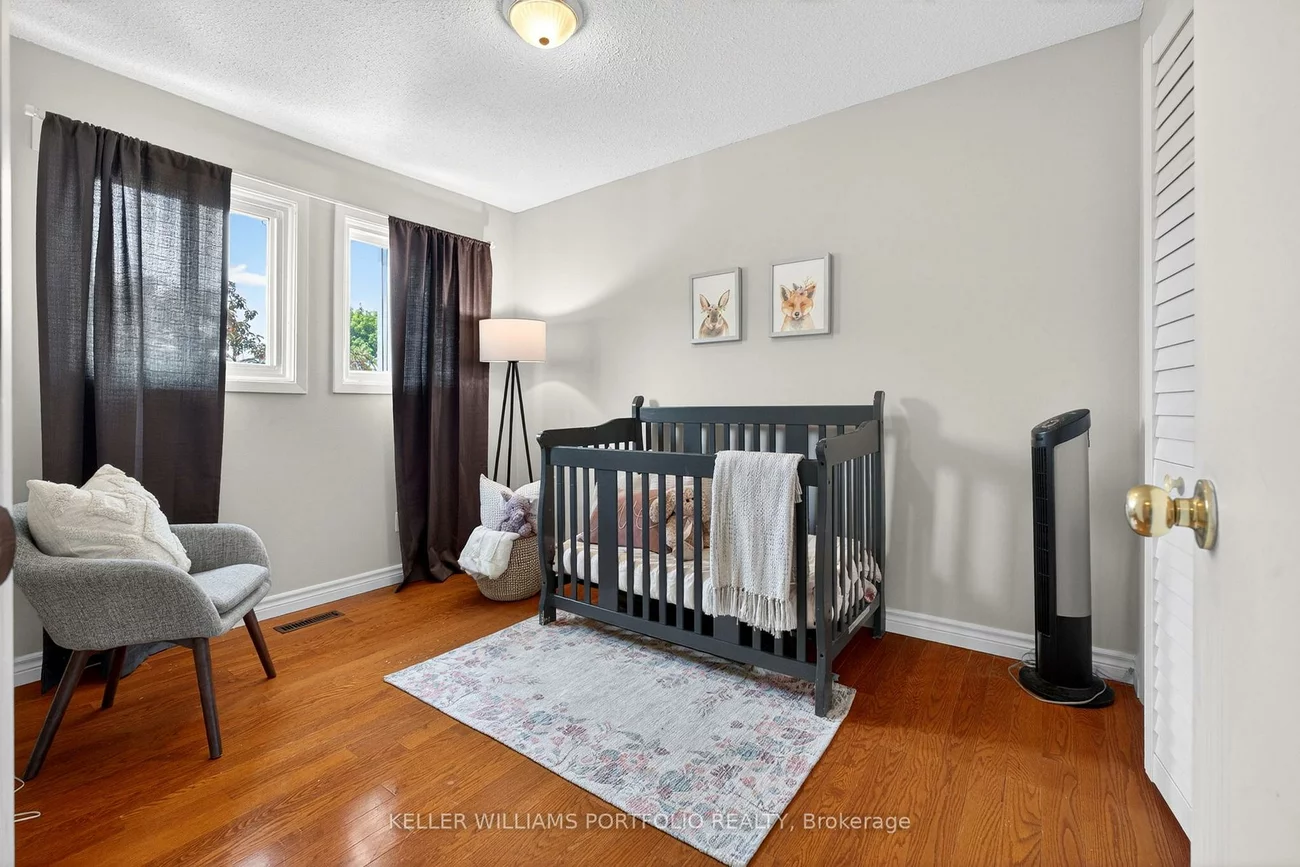 900, Dundas, Erindale, Mississauga