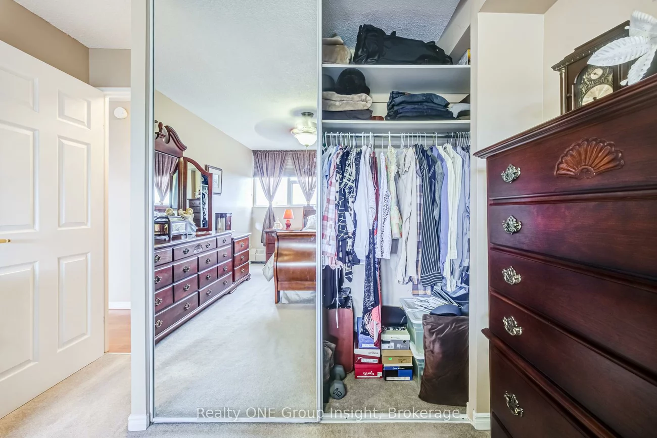 2900, Battleford, Meadowvale, Mississauga