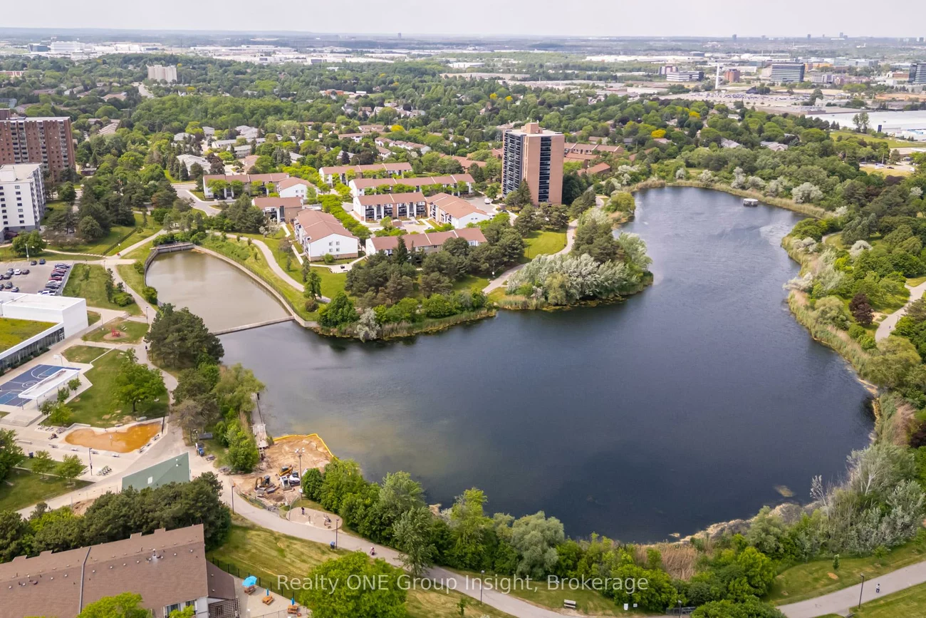 2900, Battleford, Meadowvale, Mississauga