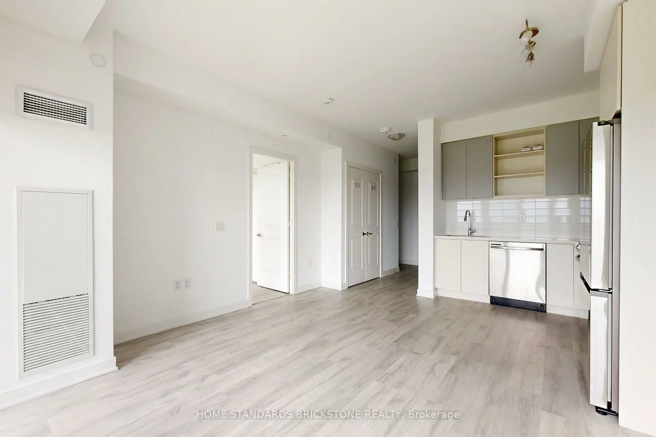4675, Metcalfe, Central Erin Mills, Mississauga