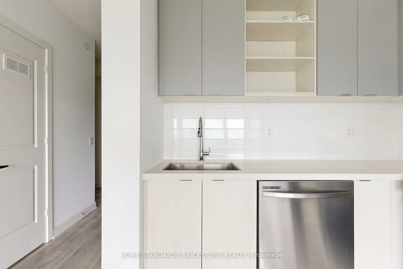 4675, Metcalfe, Central Erin Mills, Mississauga