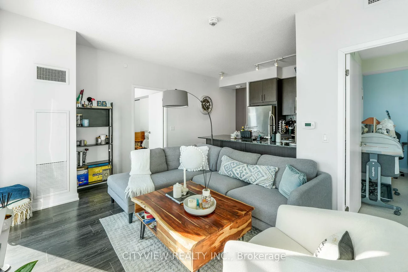 4055, Parkside Village, Creditview, Mississauga