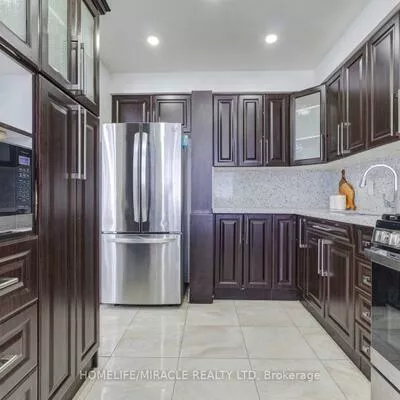 7450, Darcel, Malton, Mississauga
