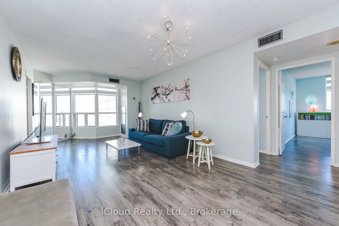 4460, Tucana, Hurontario, Mississauga