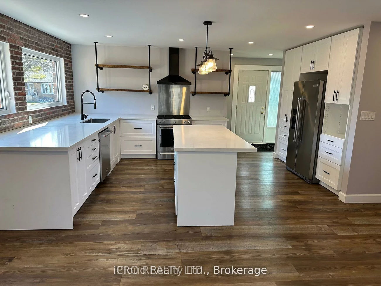 4460, Tucana, Hurontario, Mississauga