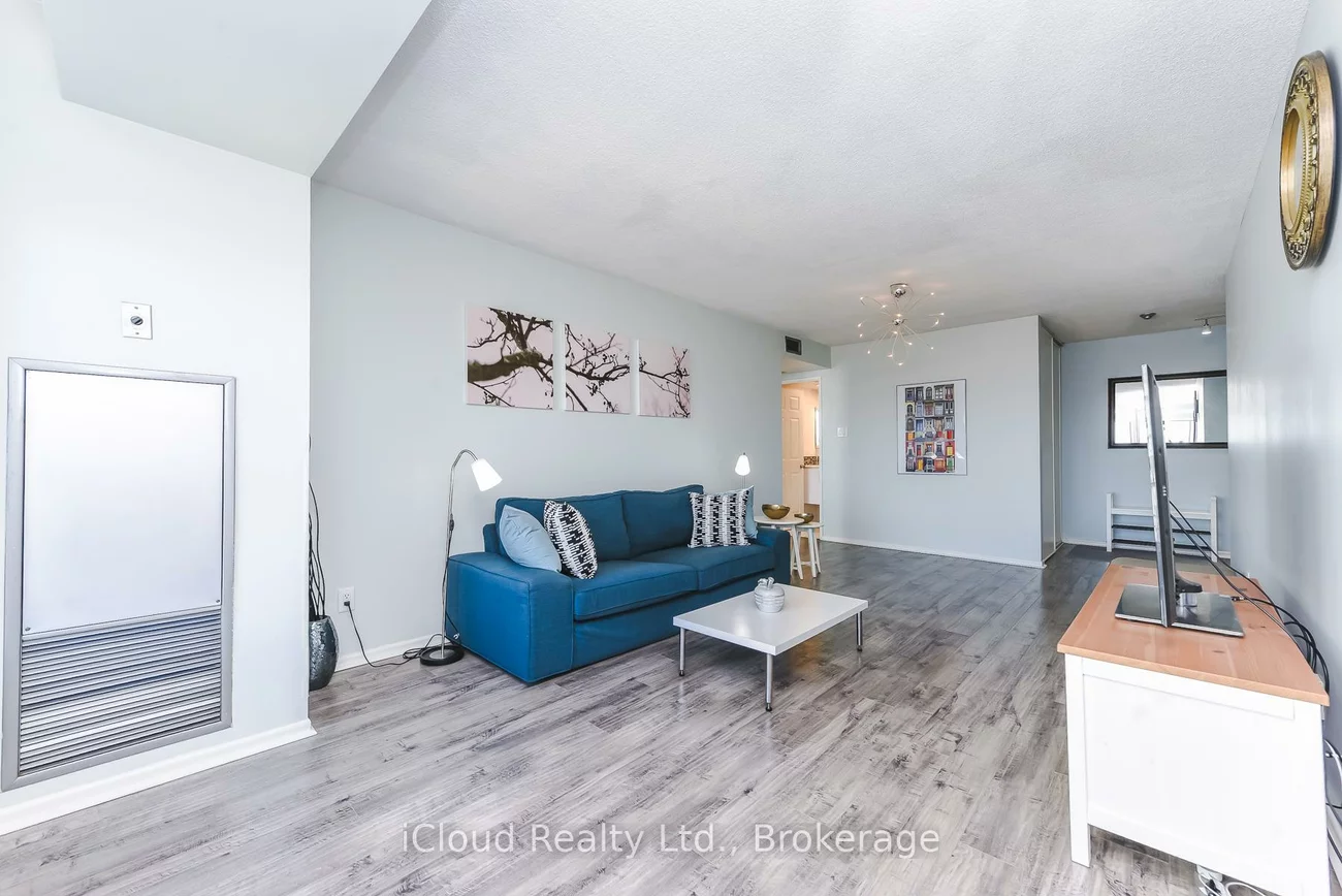 4460, Tucana, Hurontario, Mississauga